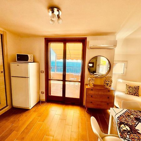 Sunrise Home Letojanni Exterior foto